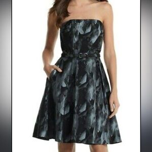 White House Black Market Strapless Jacquard Feather Print Ladies Dress Sz.4 $180